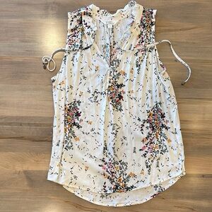 Market Spruce White Floral Ruffle-Trim Sleeveless Camisole Top